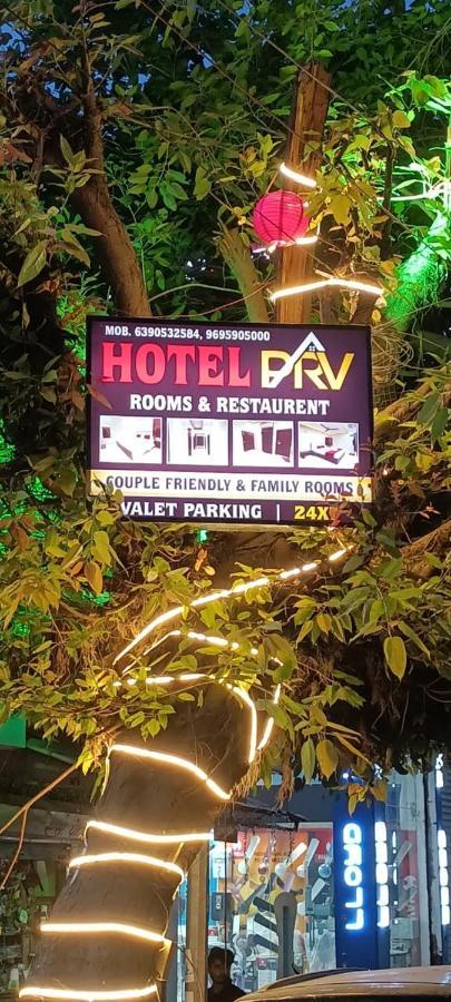 לקנאו Hotel Grill Inn מראה חיצוני תמונה